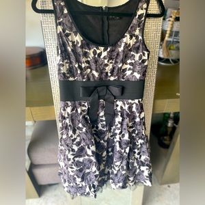 🌸 Black & White Floral Party Dress | Rue21 | Size 9 | Fun Poofy Skirt 🎀